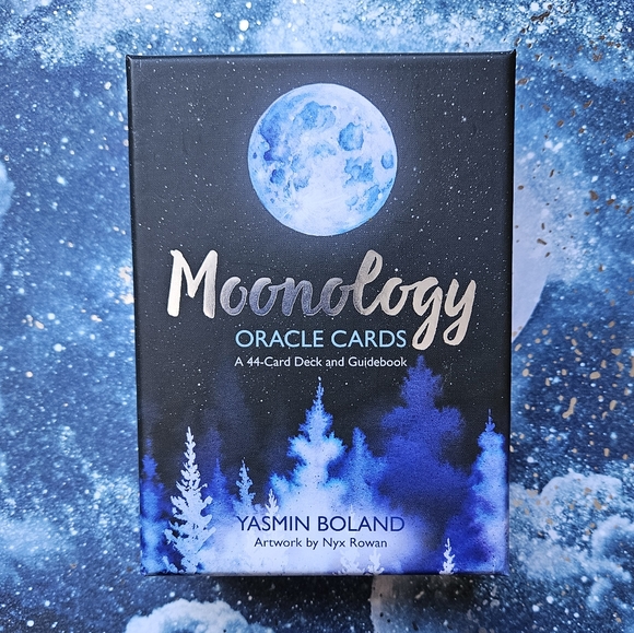 Monology Oracle Deck - Picture 1 of 3